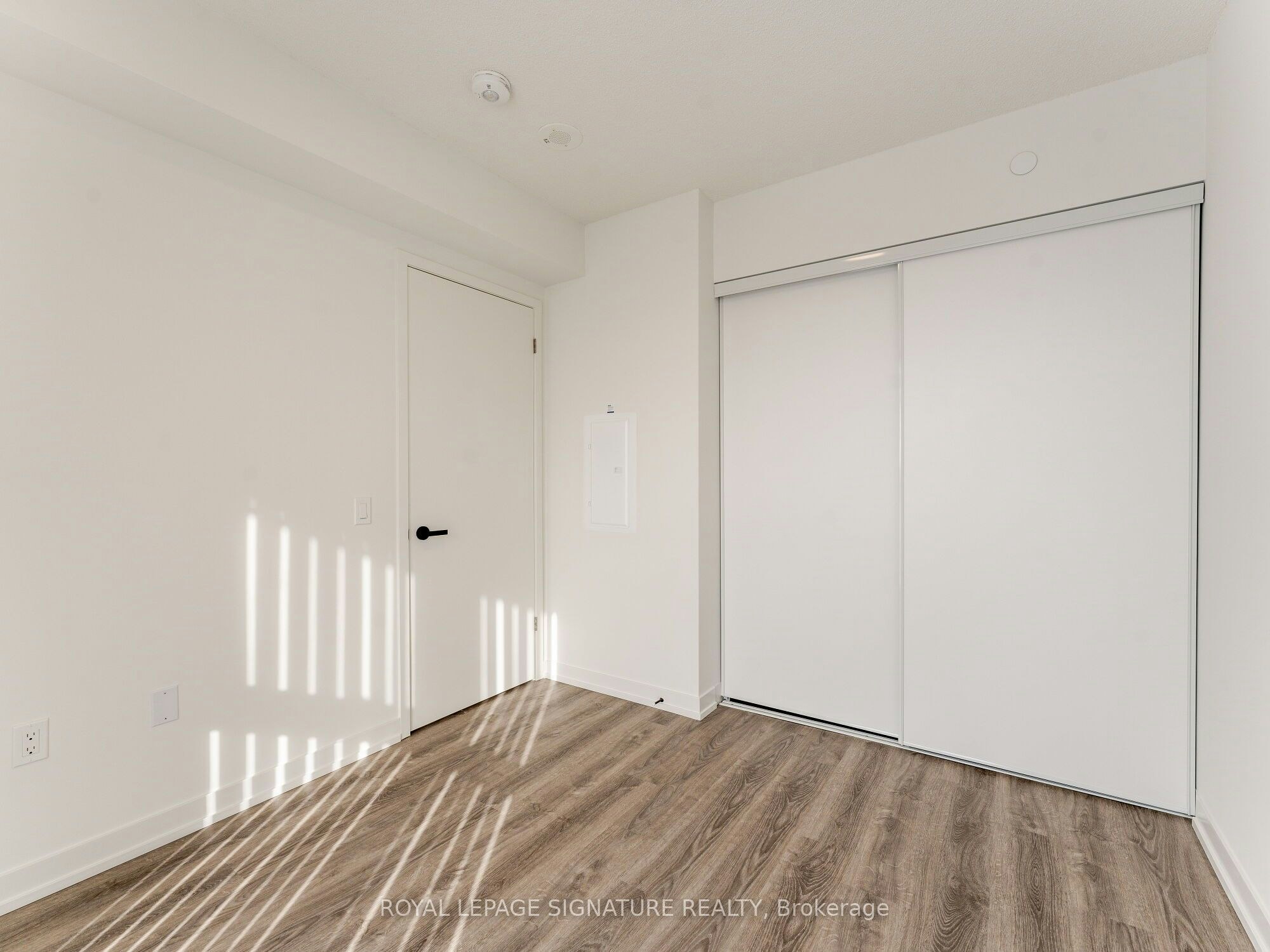 1607-195 Commerce Street W, Vaughan, ON, L4K 0P9 - 17