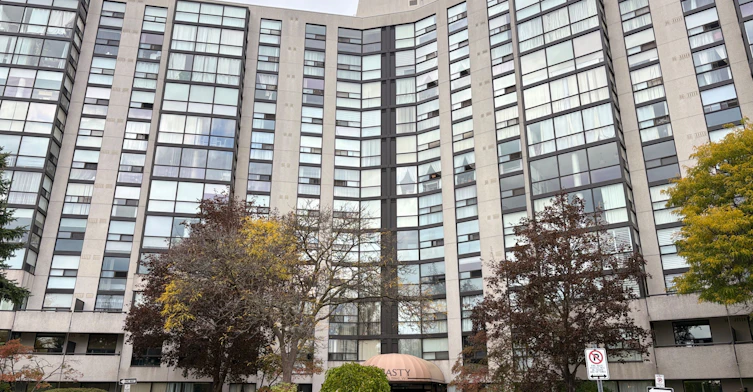 1117-40 Harding Boulevard, Richmond Hill, ON, L4C 9S5 - 2