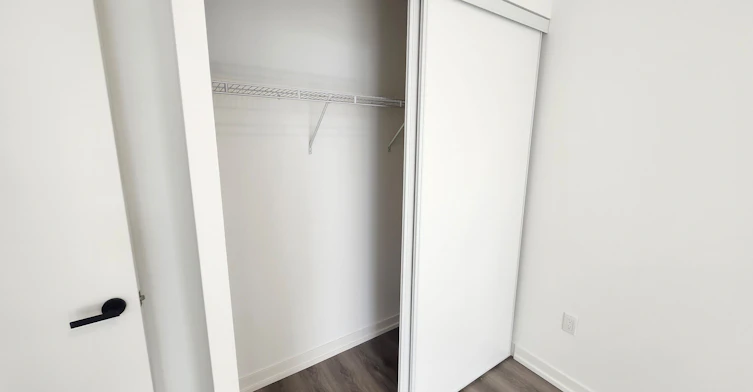 1215-28 Interchange Way, Vaughan, ON, L4K 0P8 - 6