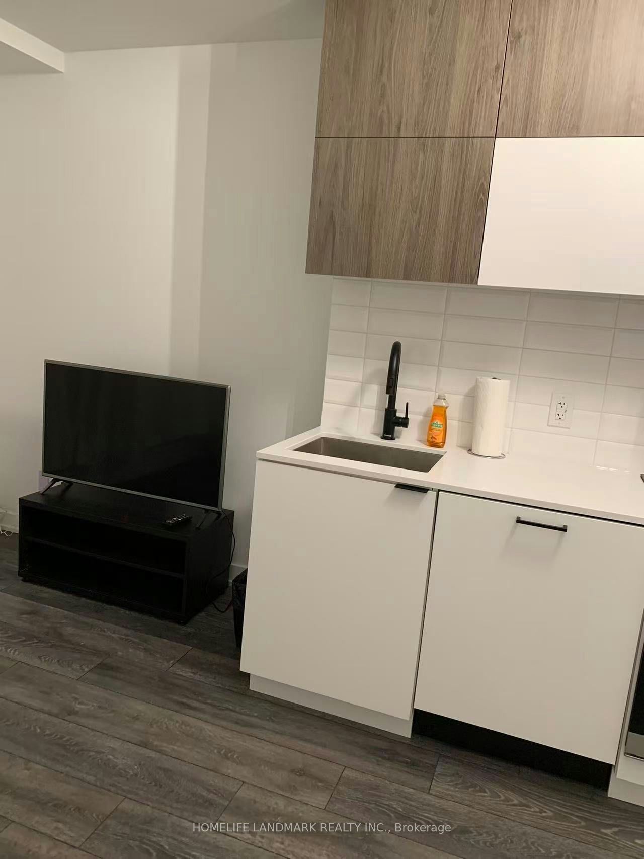 209-8888 Yonge Street, Richmond Hill, ON, L4C 6Z1 - 24
