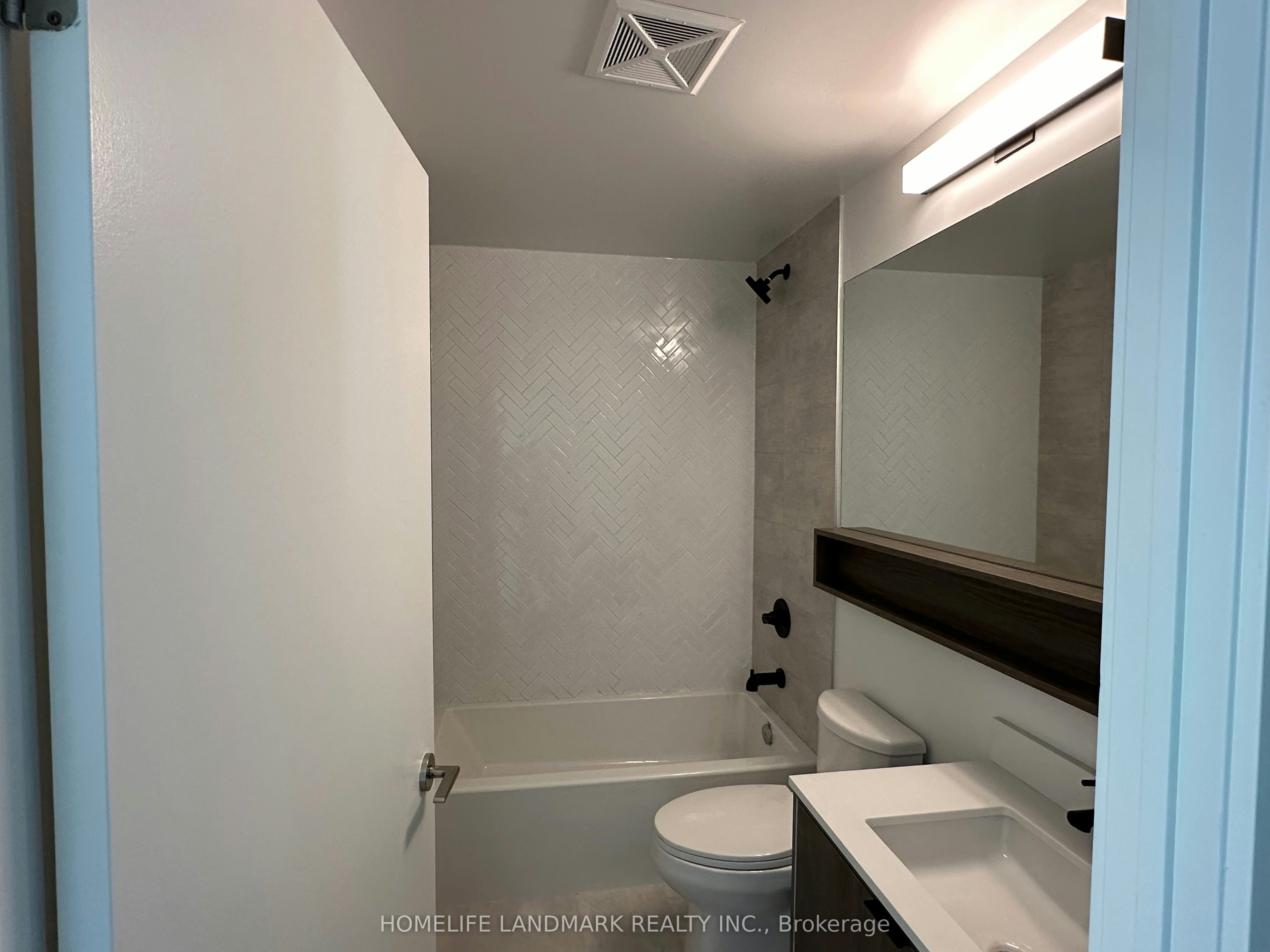 209-8888 Yonge Street, Richmond Hill, ON, L4C 6Z1 - 17