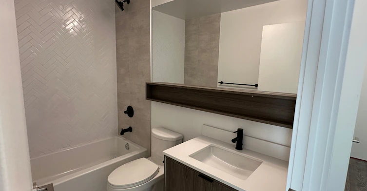 209-8888 Yonge Street, Richmond Hill, ON, L4C 6Z1 - 13