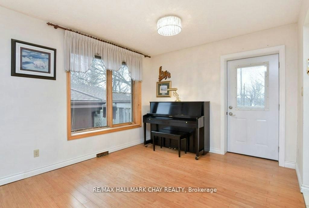 A-18 Elm Street, New Tecumseth, ON, L9R 1M8 - 5