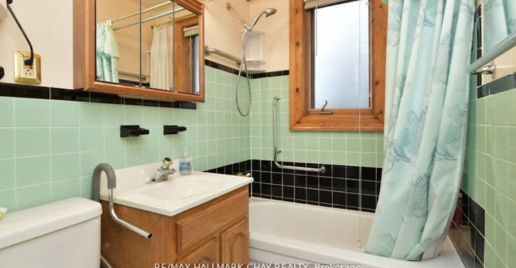 A-18 Elm Street, New Tecumseth, ON, L9R 1M8 - 4
