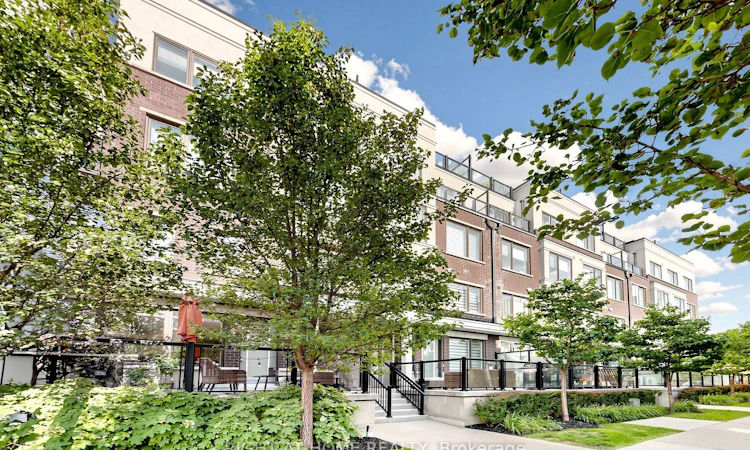 75-400 Alex Gardner Circle