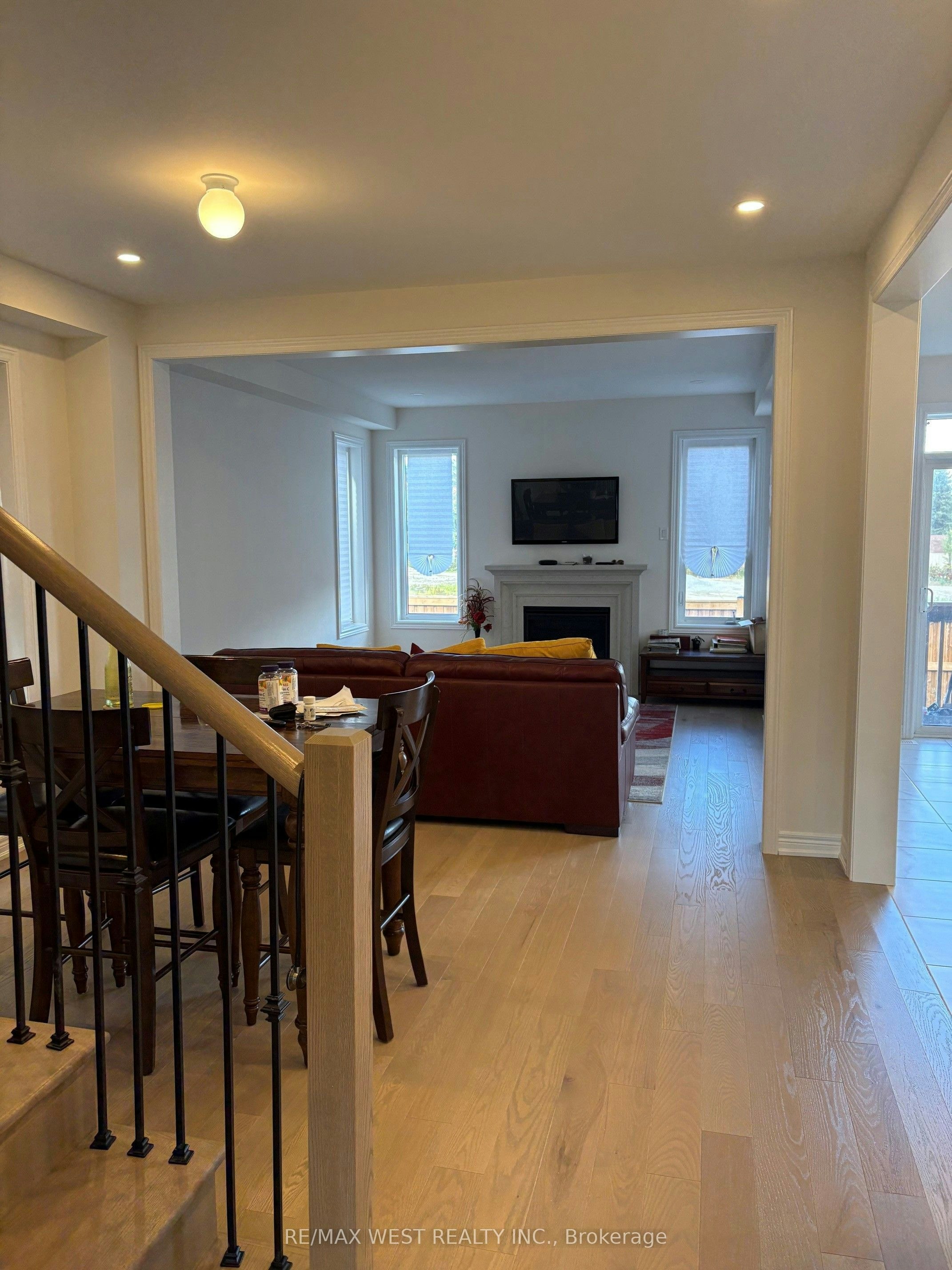 1352 Davis Loop Circle, Innisfil, ON, L0L 1W0 - 3