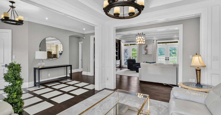 Main-20111 Bathurst Street E, East Gwillimbury, ON, L9N 1N3 - 9
