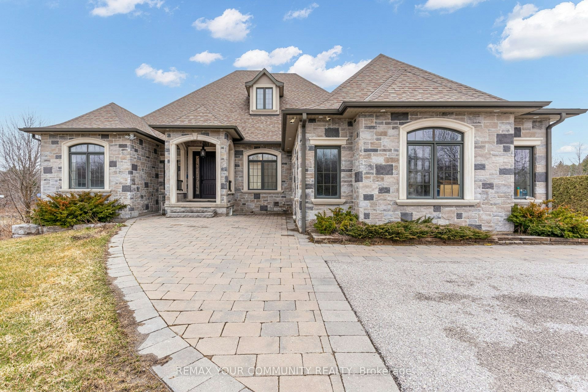 Main-20111 Bathurst Street E, East Gwillimbury, ON, L9N 1N3 - 5