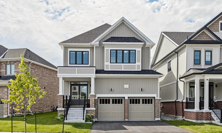 10 George Ellis Drive