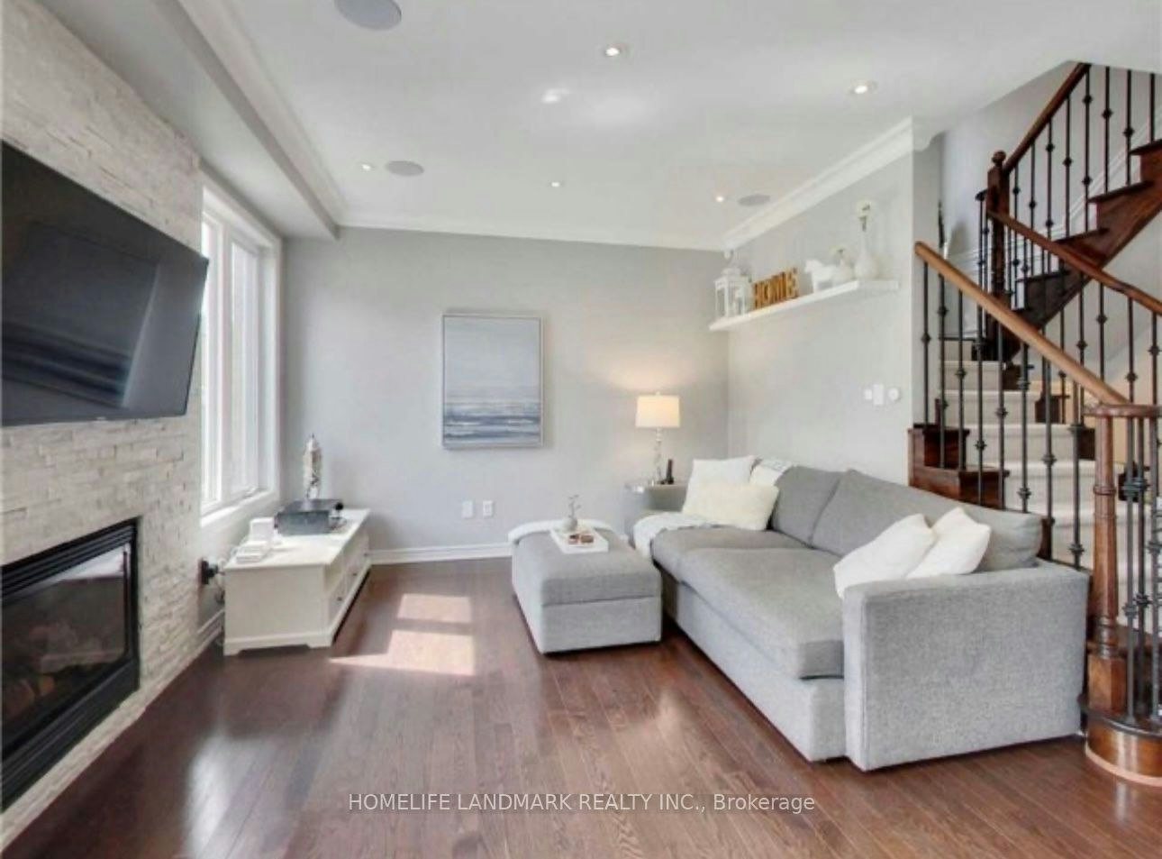 25 Overhold Crescent, Richmond Hill, ON, L4E 0L9 - 4