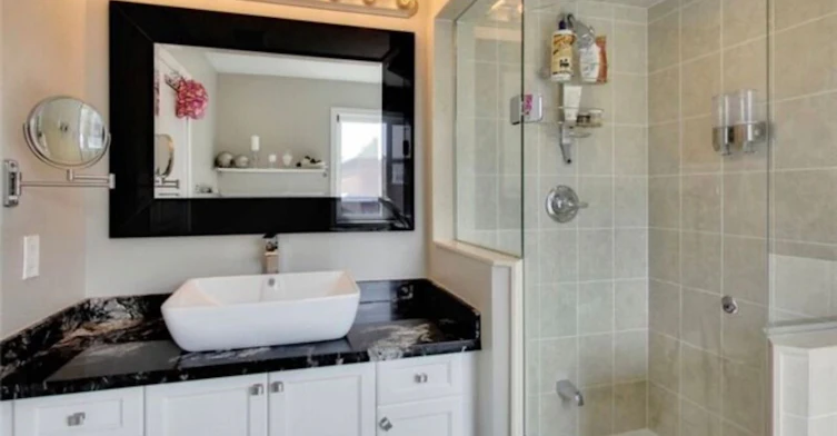 25 Overhold Crescent, Richmond Hill, ON, L4E 0L9 - 13