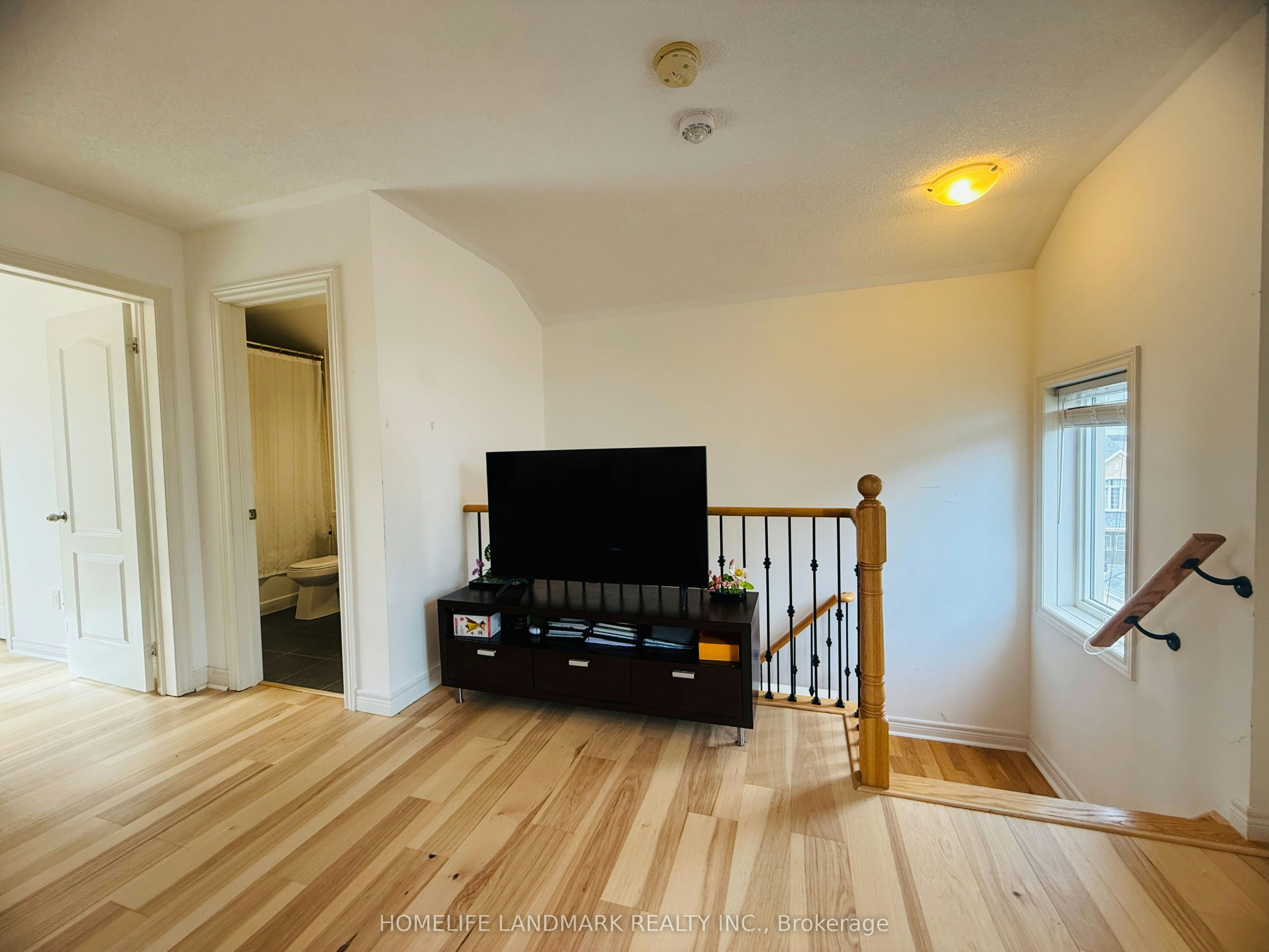 51 Cobb Street, Aurora, ON, L4G 0W7 - 36