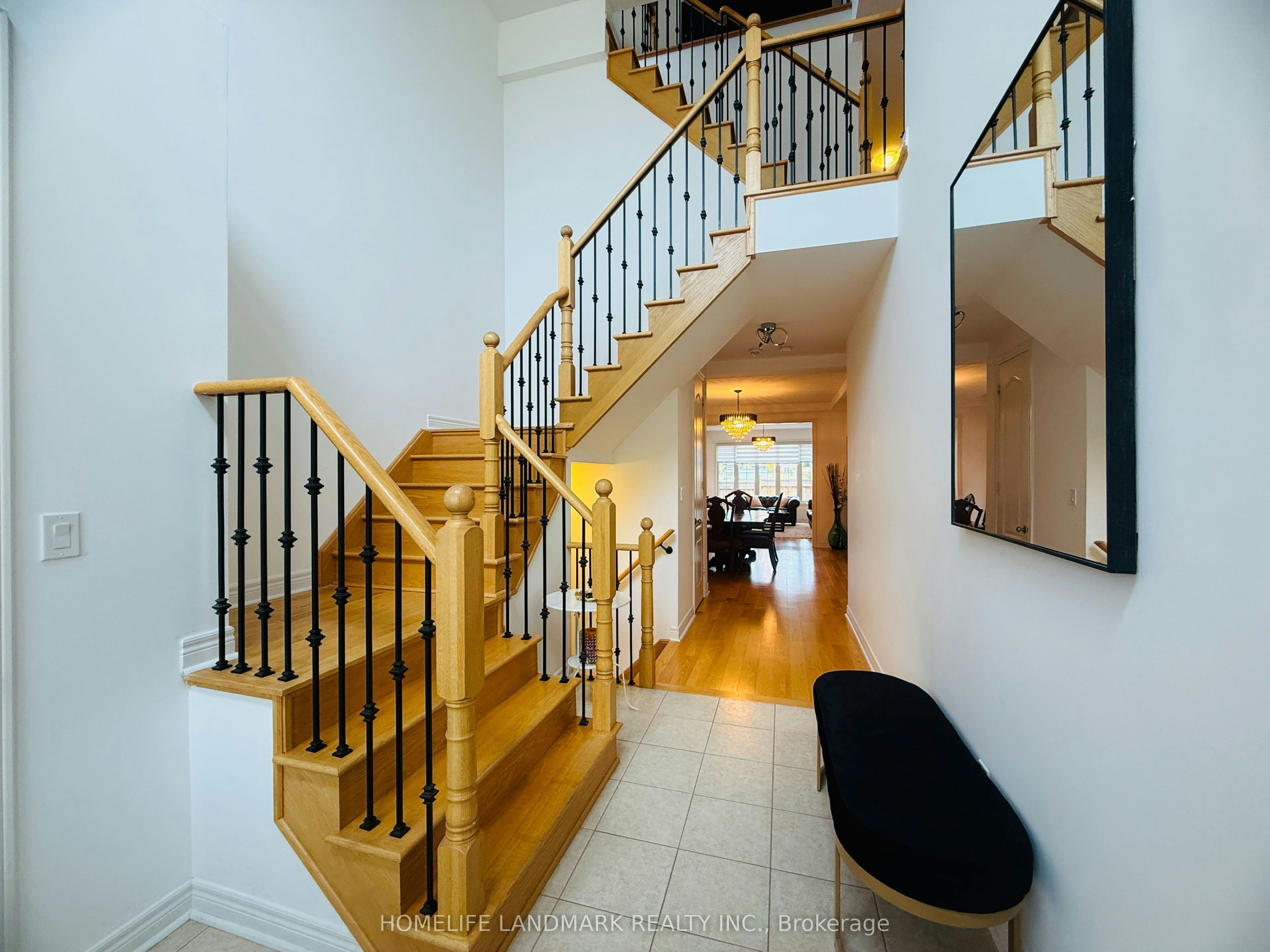 51 Cobb Street, Aurora, ON, L4G 0W7 - 3