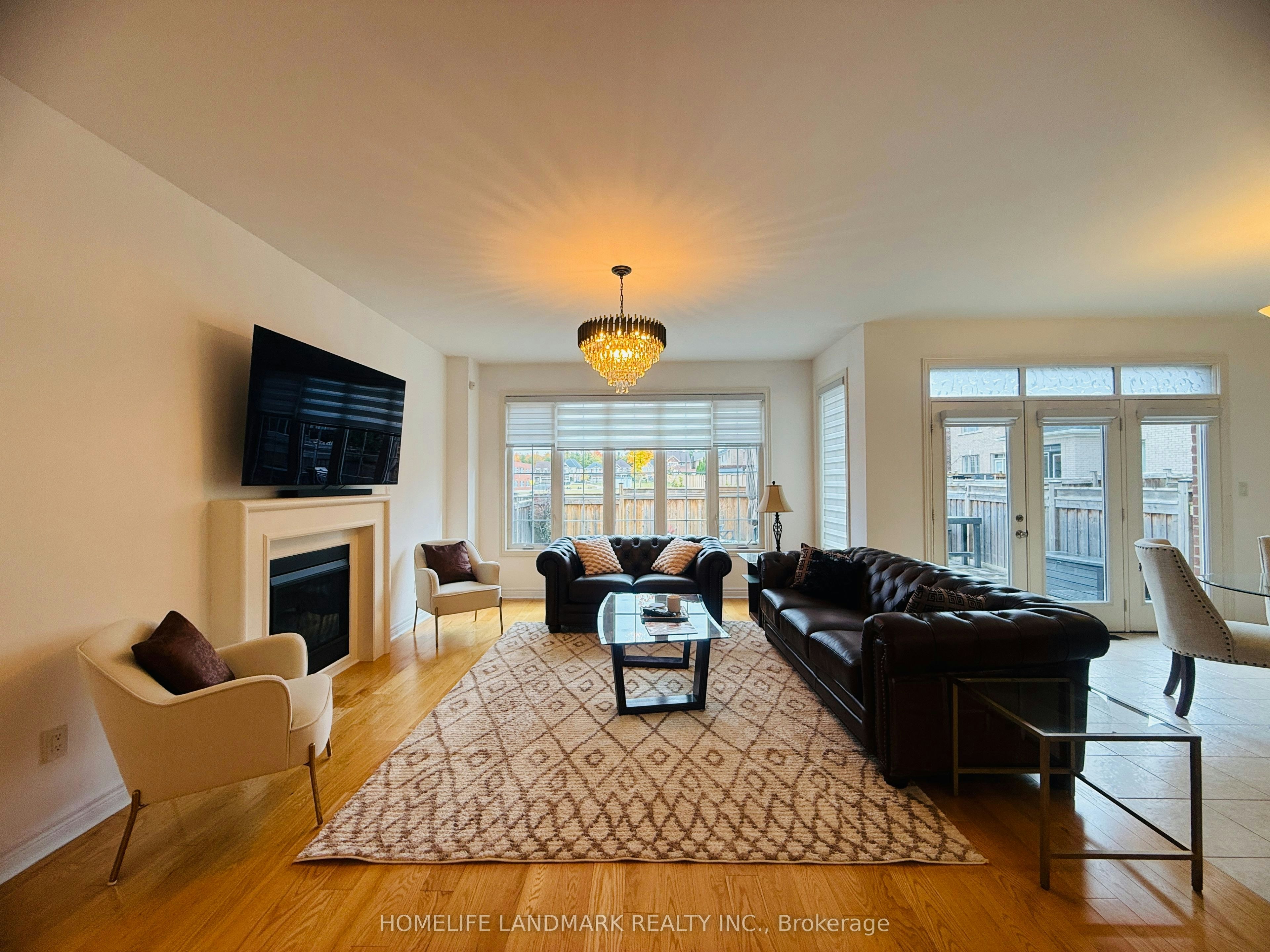 51 Cobb Street, Aurora, ON, L4G 0W7 - 8