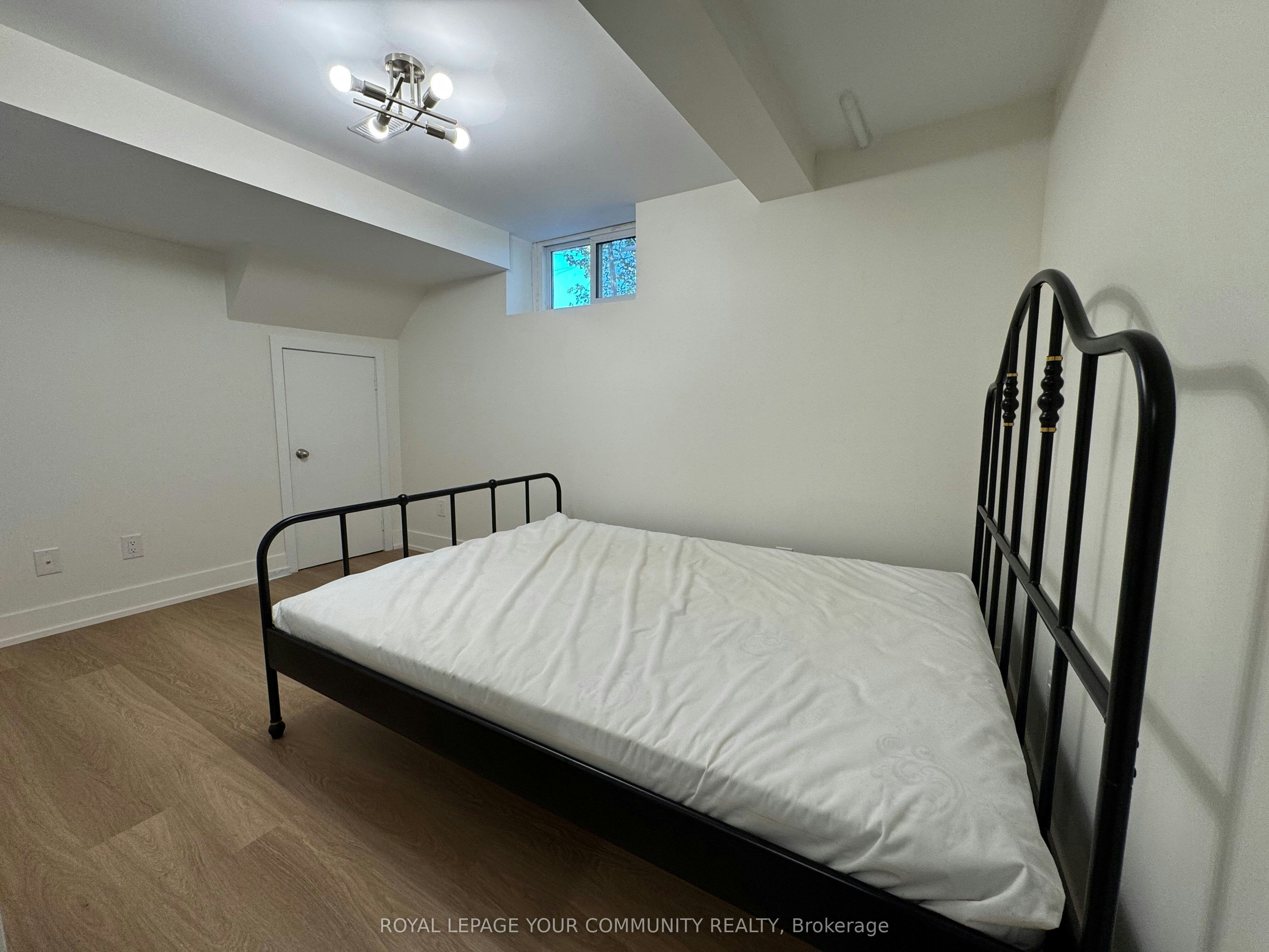 Lower 1-145 Harrison Drive, Newmarket, ON, L3Y 4P5 - 8