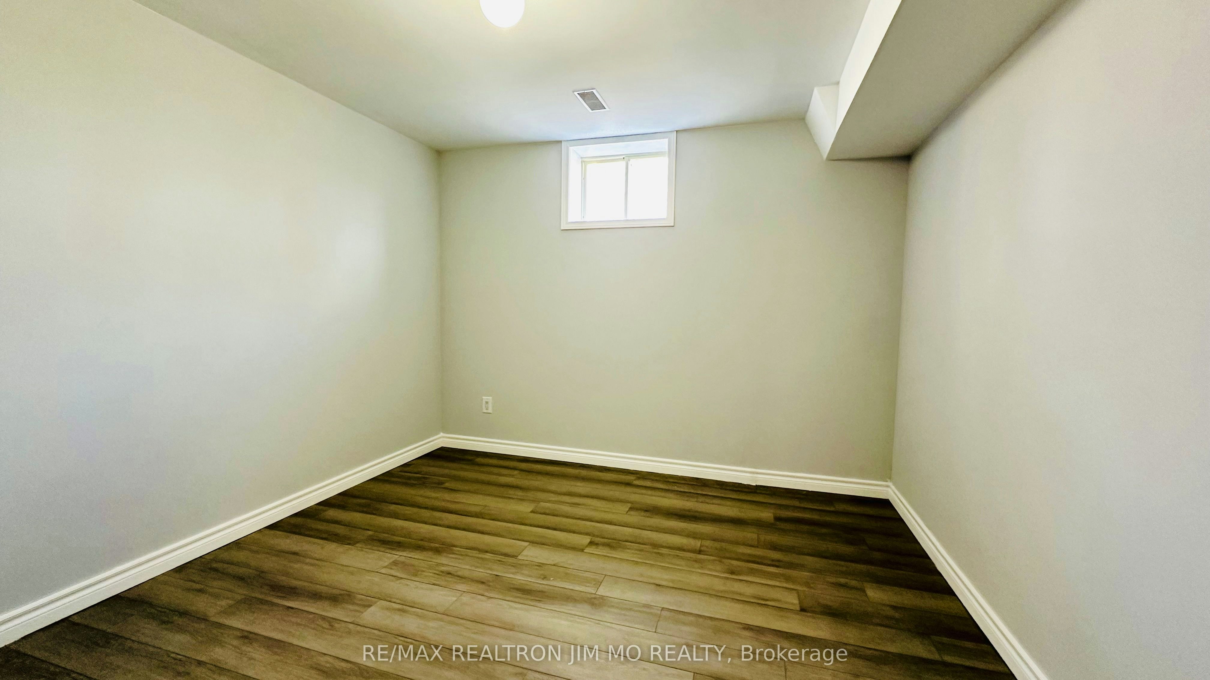 Lower-288 Parkwood Avenue, Georgina, ON, L4P 2X3 - 17