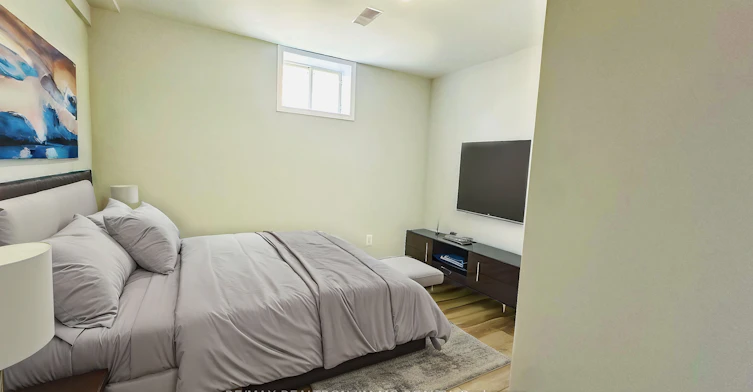 Lower-288 Parkwood Avenue, Georgina, ON, L4P 2X3 - 7