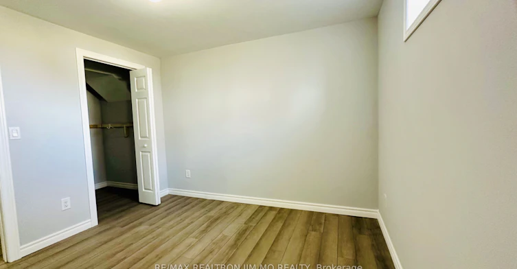 Lower-288 Parkwood Avenue, Georgina, ON, L4P 2X3 - 18