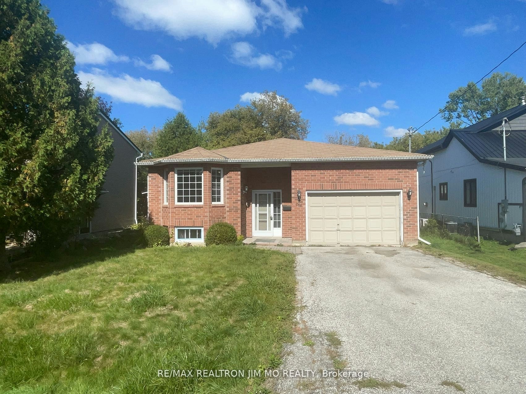 Lower-288 Parkwood Avenue, Georgina, ON, L4P 2X3