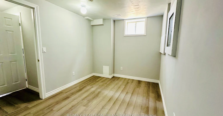 Lower-288 Parkwood Avenue, Georgina, ON, L4P 2X3 - 19