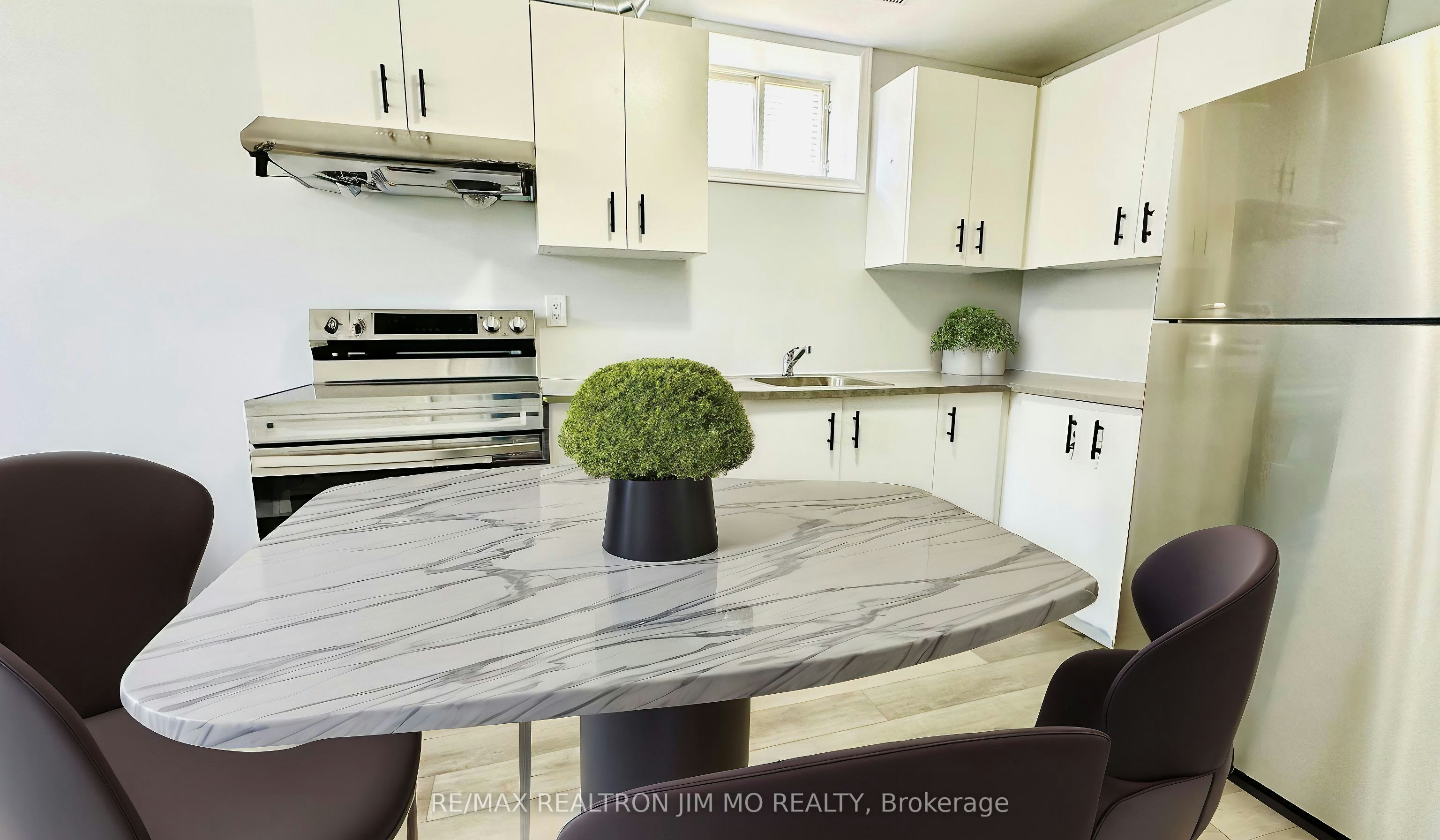 Lower-288 Parkwood Avenue, Georgina, ON, L4P 2X3 - 3
