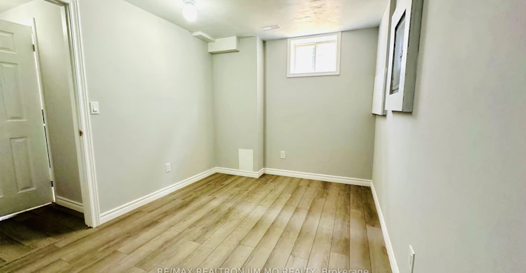 Lower-288 Parkwood Avenue, Georgina, ON, L4P 2X3 - 20