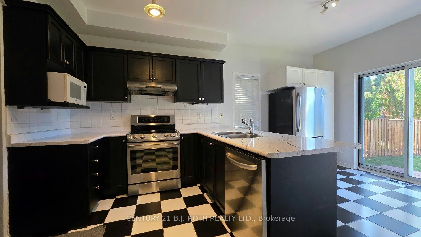 1930 Webster Boulevard, Innisfil, ON, L9S 2A6 - 6