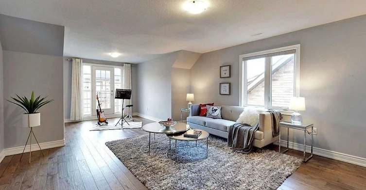 One Bedroom-18 Love Court, Richmond Hill, ON, L4B 0G2 - 4