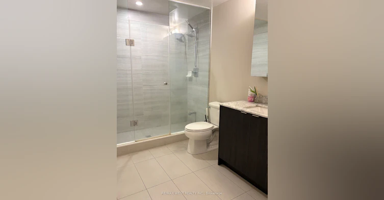 418-100 Eagle Rock Way, Vaughan, ON, L6A 5B9 - 5