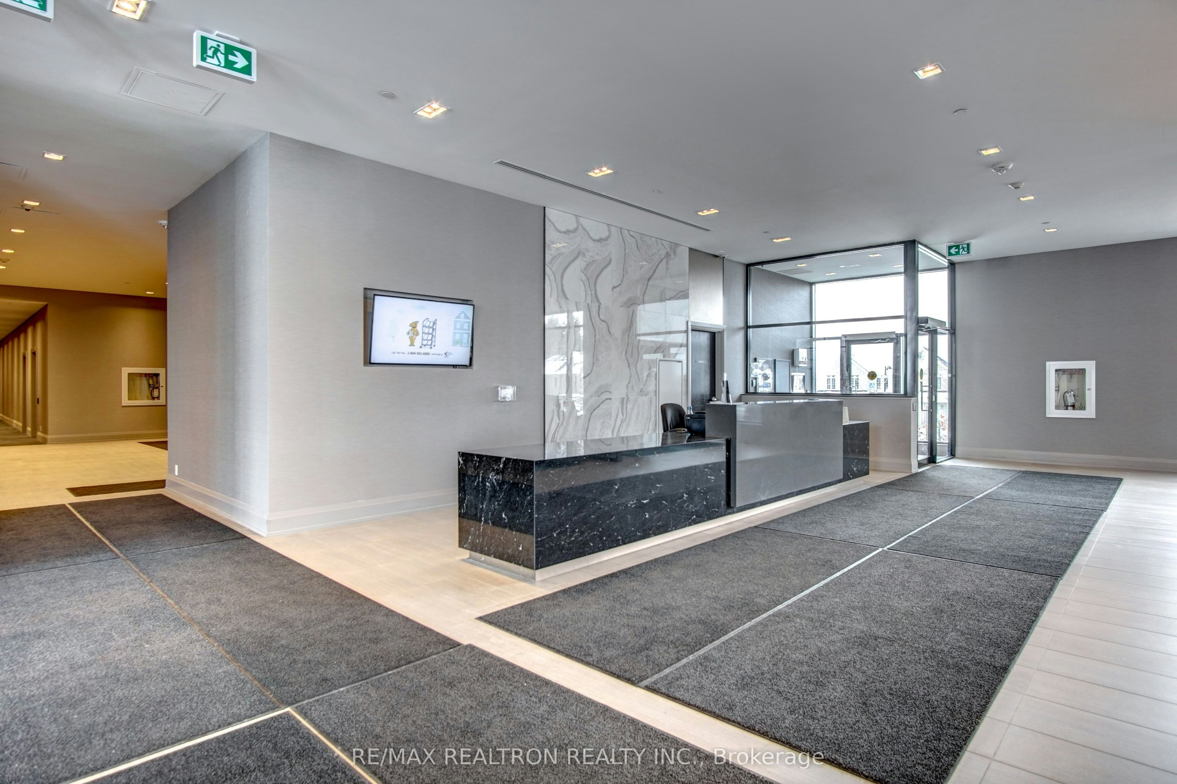 PH 446-555 William Graham Drive W, Aurora, ON, L4G 3H9 - 4