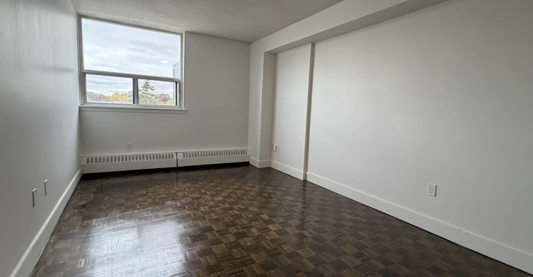 205-147 Wellington Street W, Aurora, ON, L4G 2N9 - 13