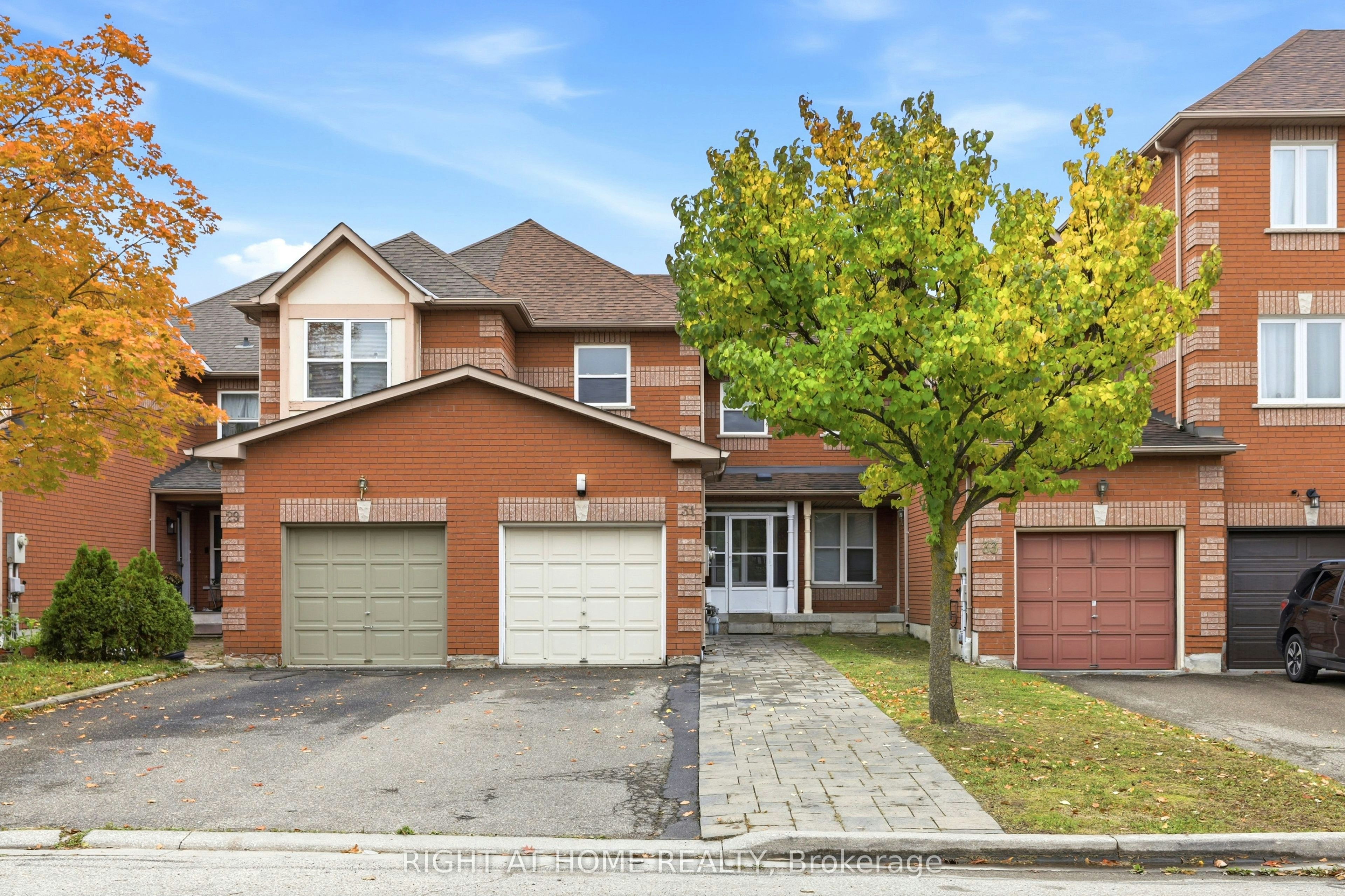 31 Islay Crescent, Vaughan, ON, L6A 2C1