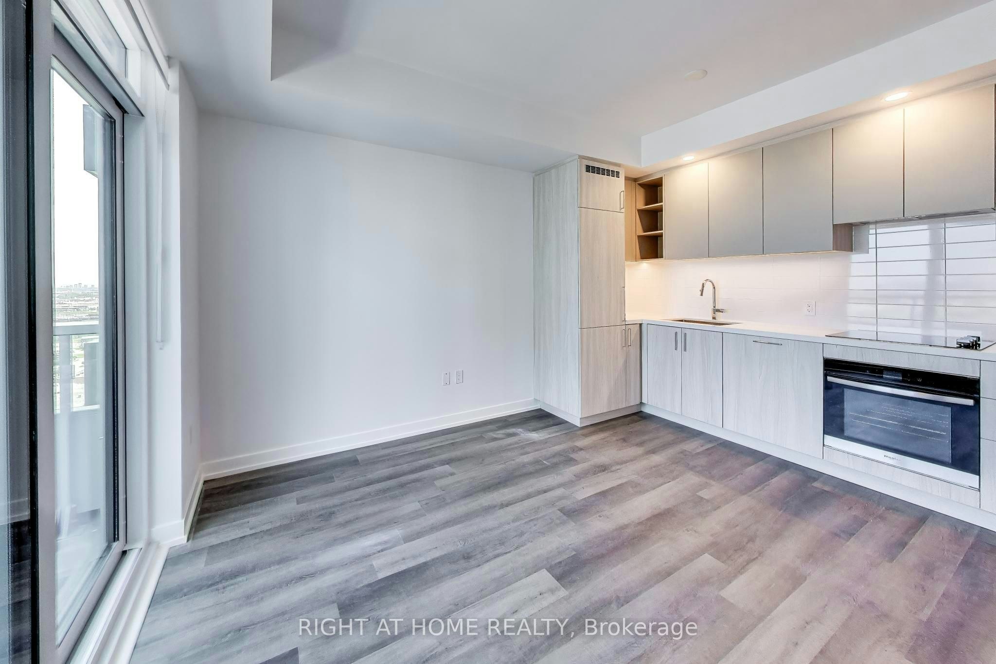 2212-2851 Highway 7 N/A, Vaughan, ON, L4K 1W2 - 10