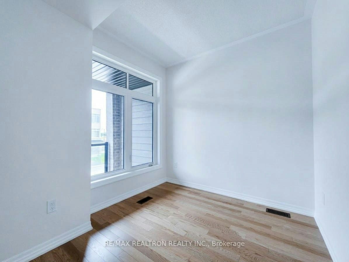 340 Capella Street, Newmarket, ON, L3X 0L7 - 13
