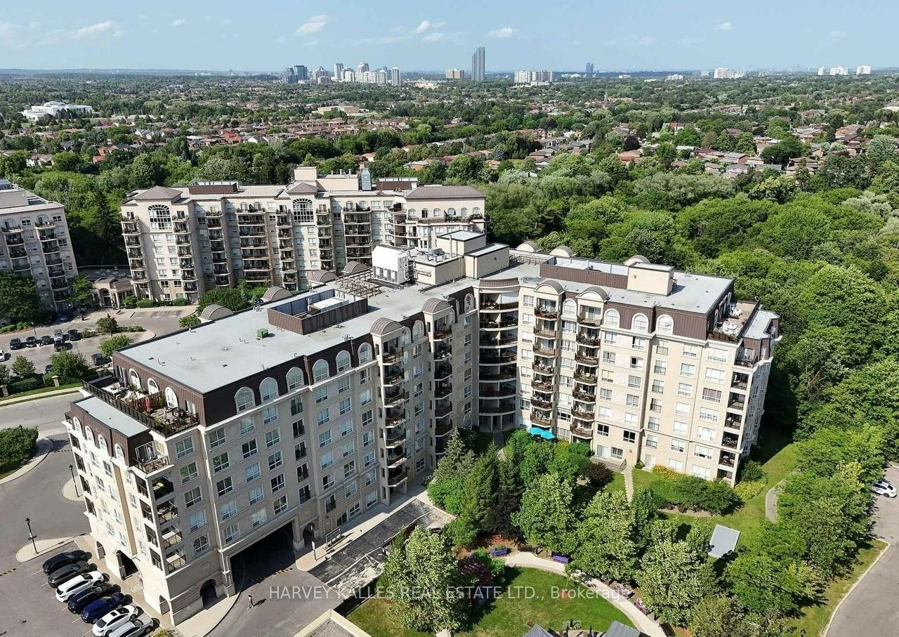 704-1 Maison Parc Court, Vaughan, ON, L4J 9K1