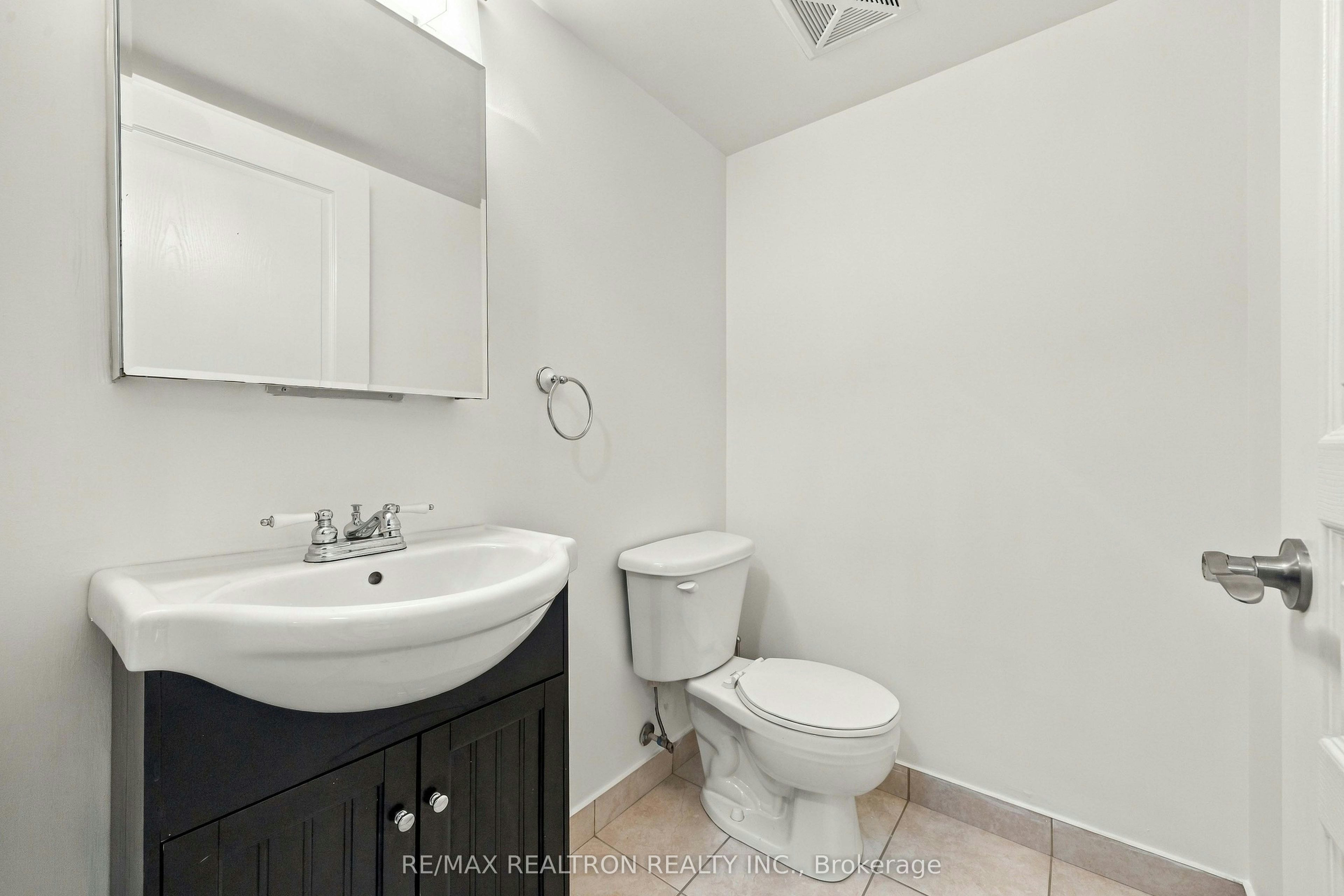 1204-7 North Park Road, Vaughan, ON, L4J 0C9 - 16