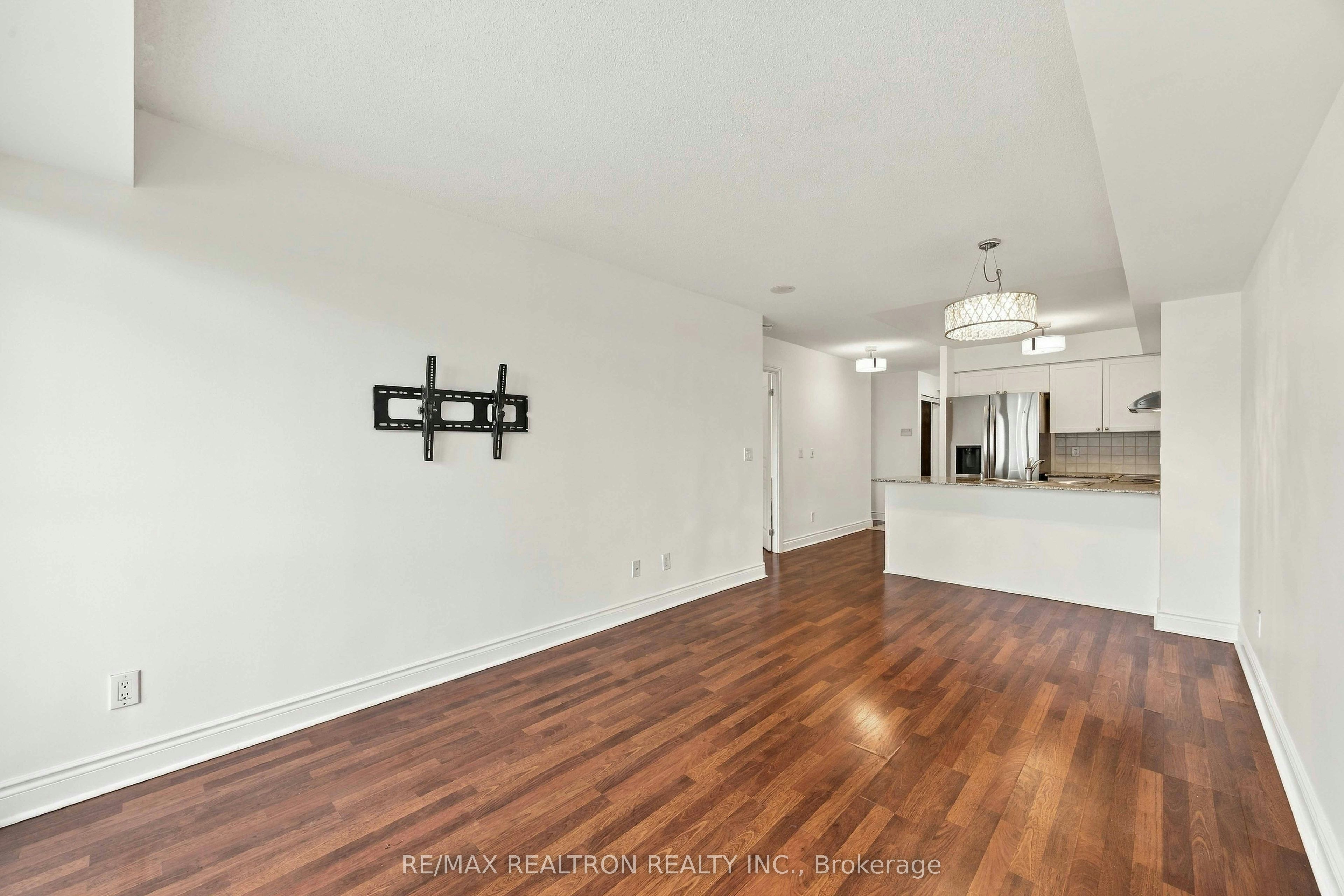 1204-7 North Park Road, Vaughan, ON, L4J 0C9 - 6