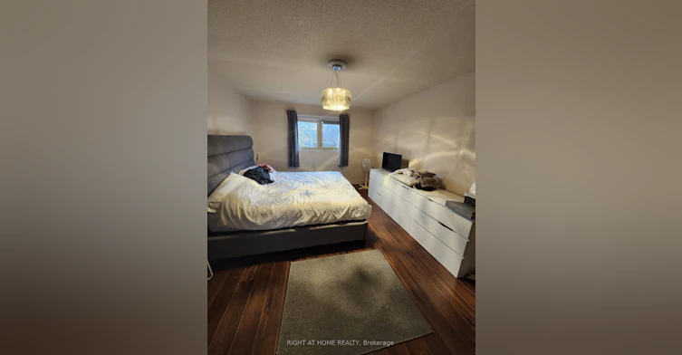100 Jessica Gardens, Vaughan, ON, L4J 3G2 - 5