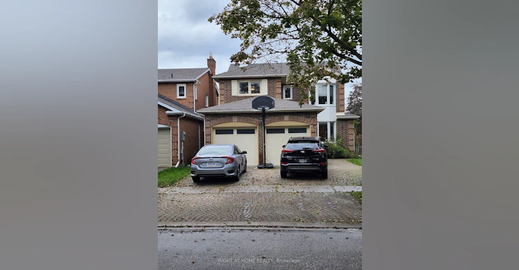 100 Jessica Gardens, Vaughan, ON, L4J 3G2