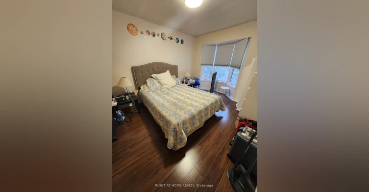 100 Jessica Gardens, Vaughan, ON, L4J 3G2 - 2