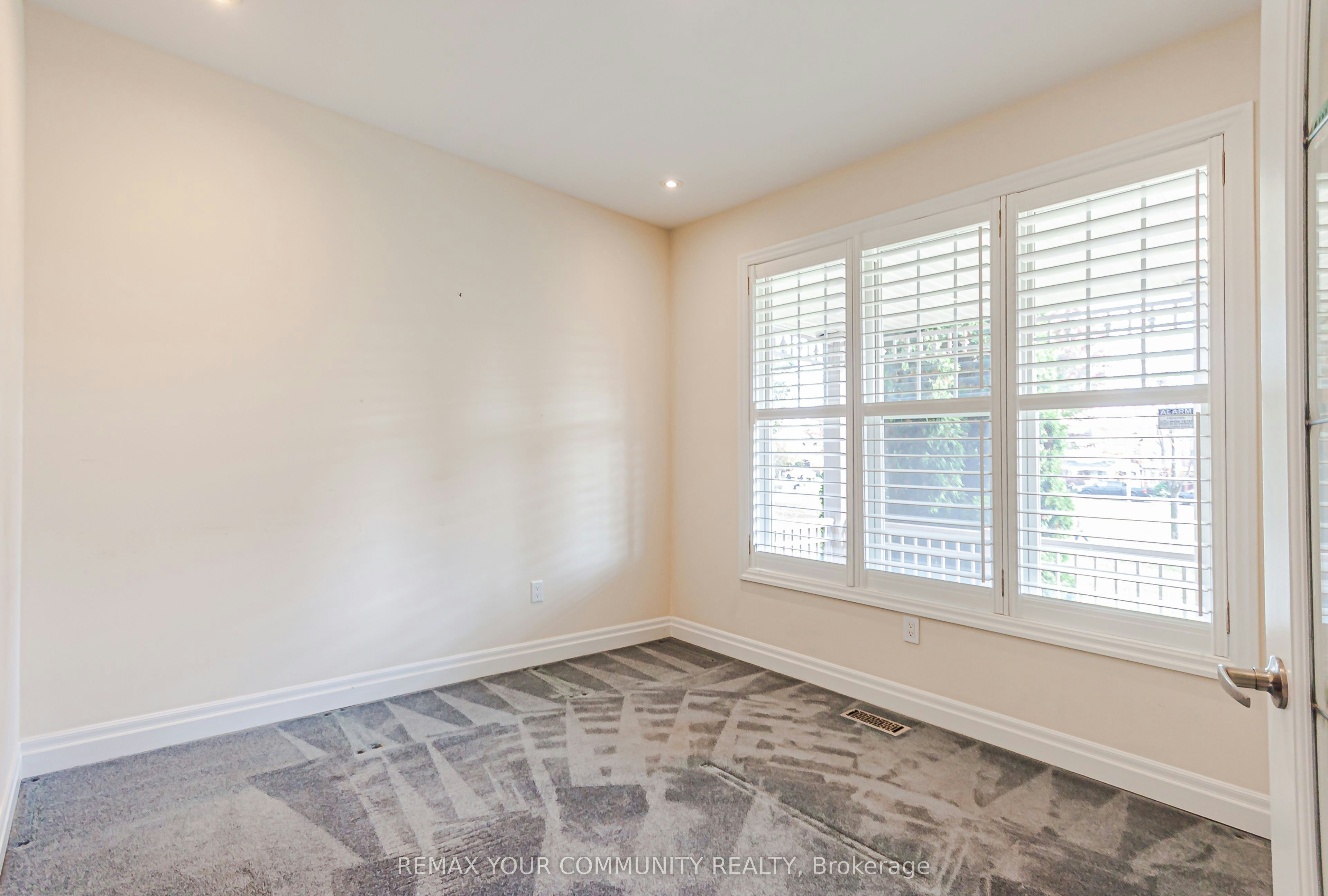 5 Chippenham Lane, Markham, ON, L6B 1L6 - 19