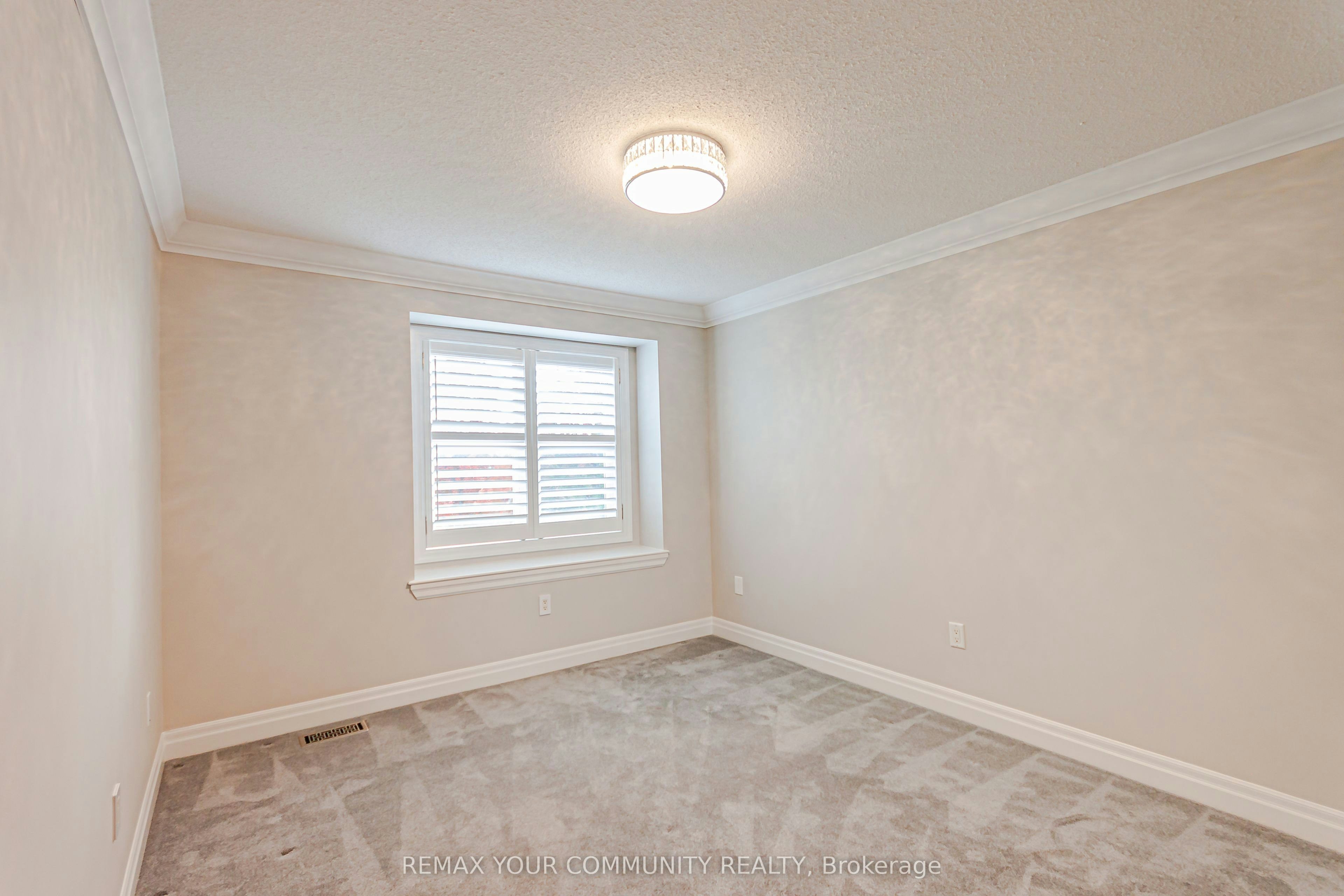 5 Chippenham Lane, Markham, ON, L6B 1L6 - 35