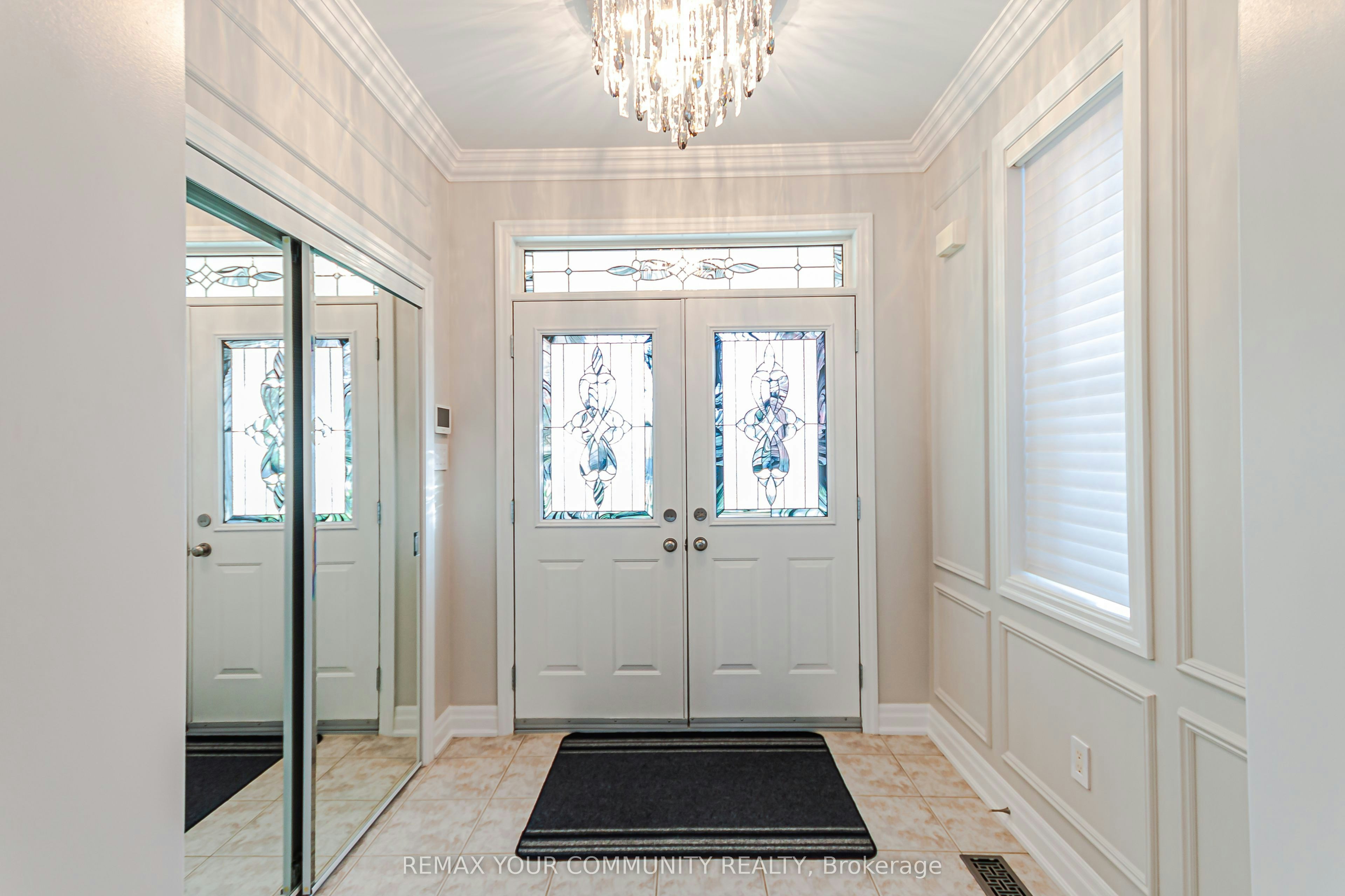5 Chippenham Lane, Markham, ON, L6B 1L6 - 4