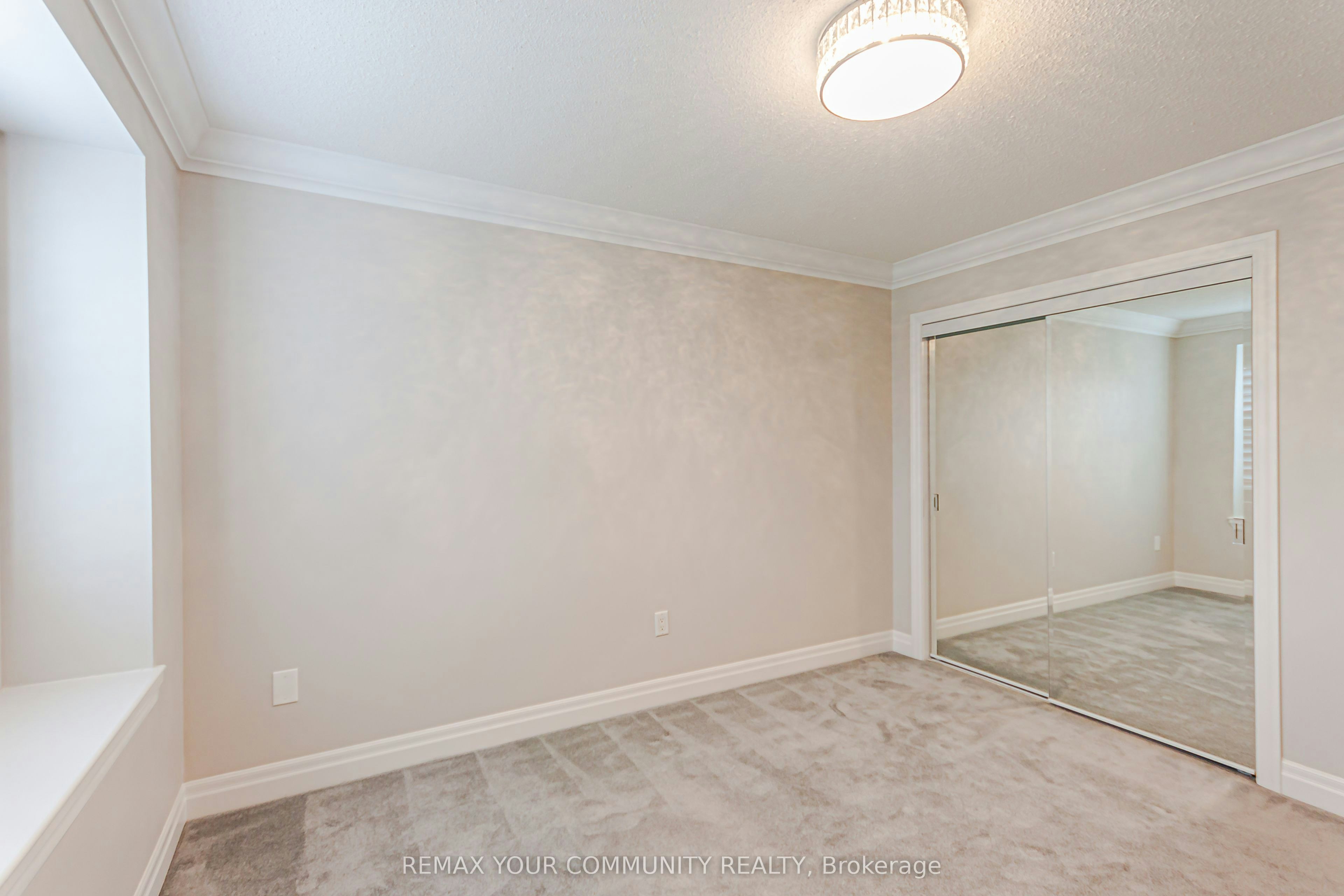 5 Chippenham Lane, Markham, ON, L6B 1L6 - 36
