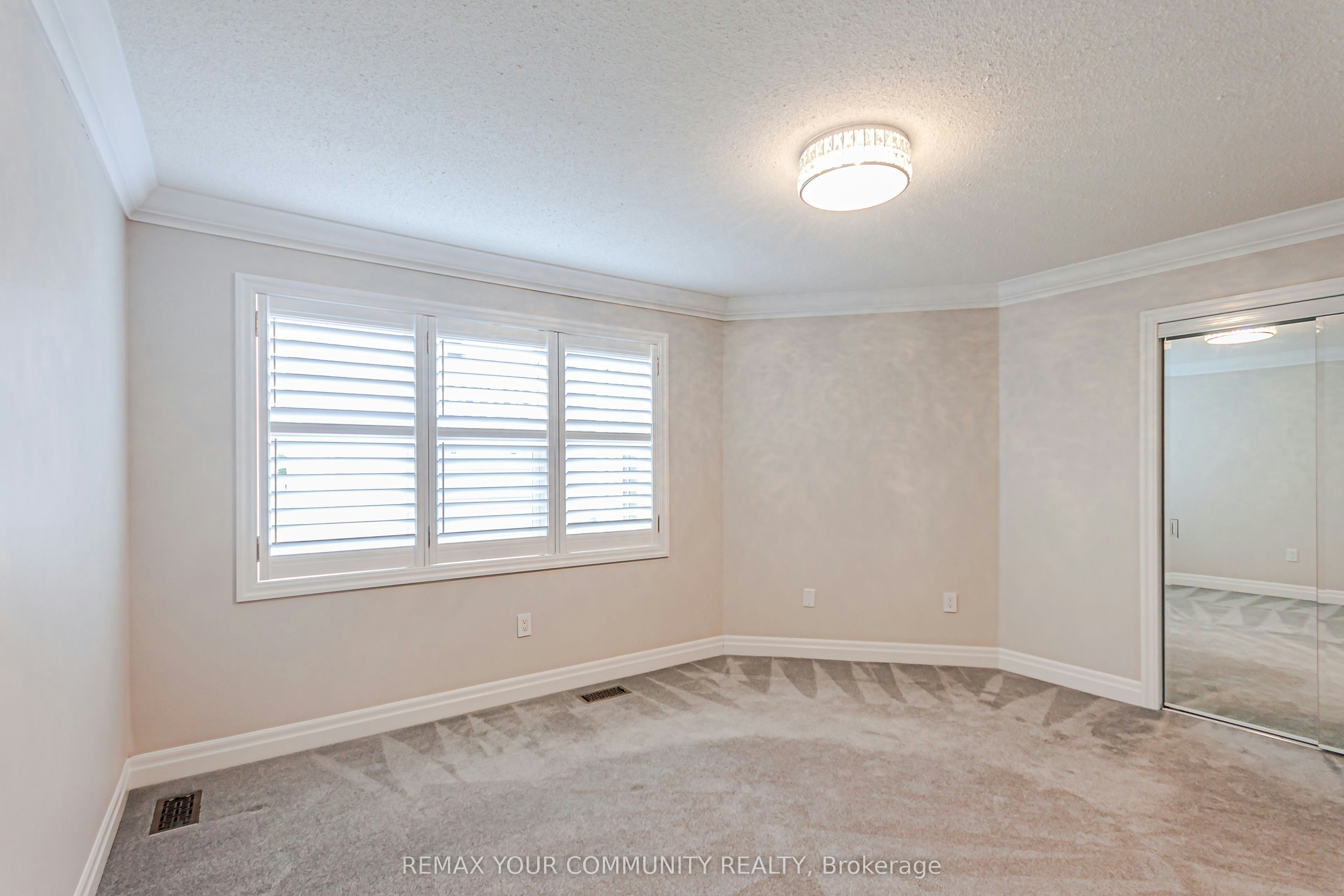 5 Chippenham Lane, Markham, ON, L6B 1L6 - 38