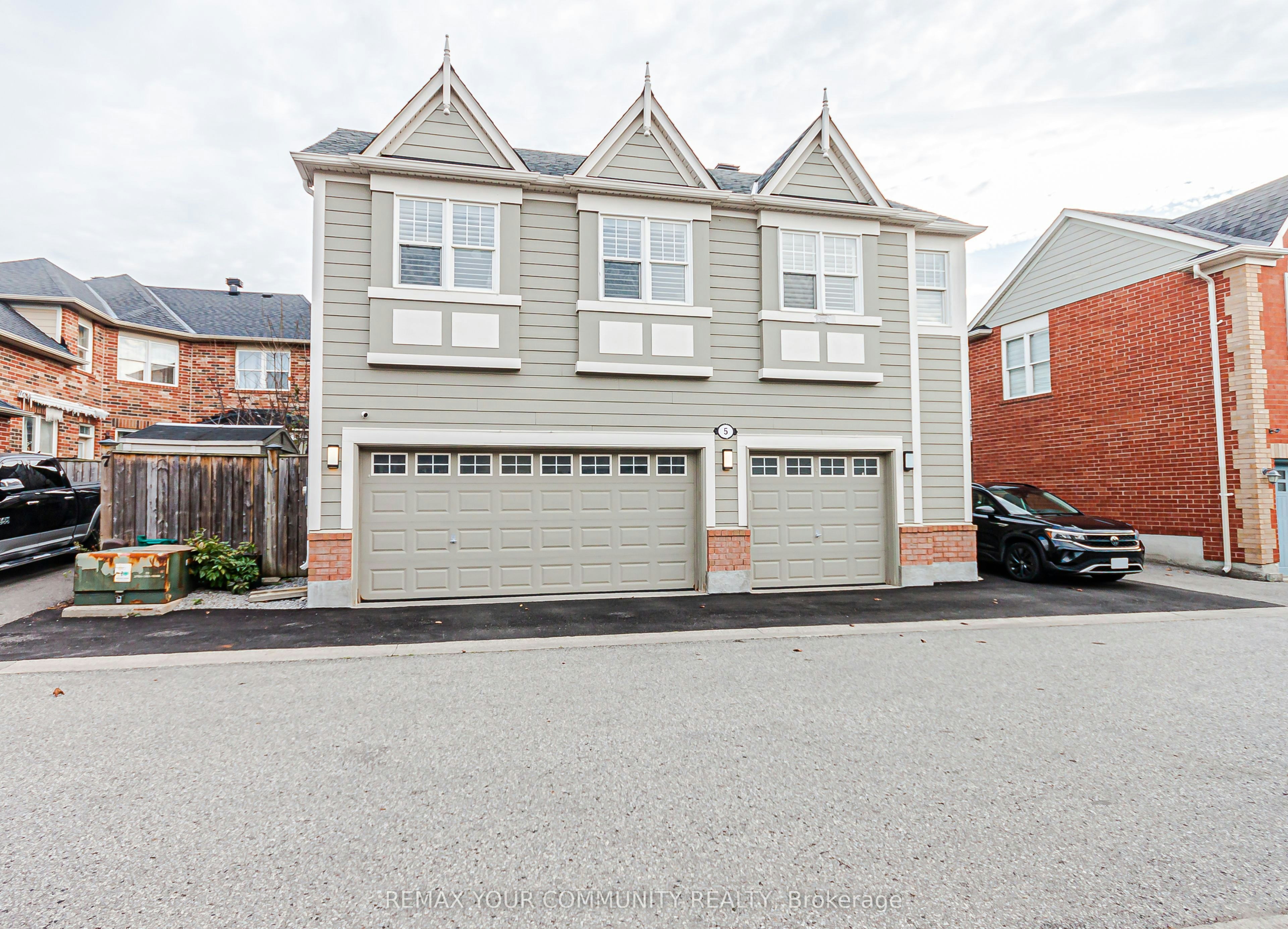 5 Chippenham Lane, Markham, ON, L6B 1L6 - 42