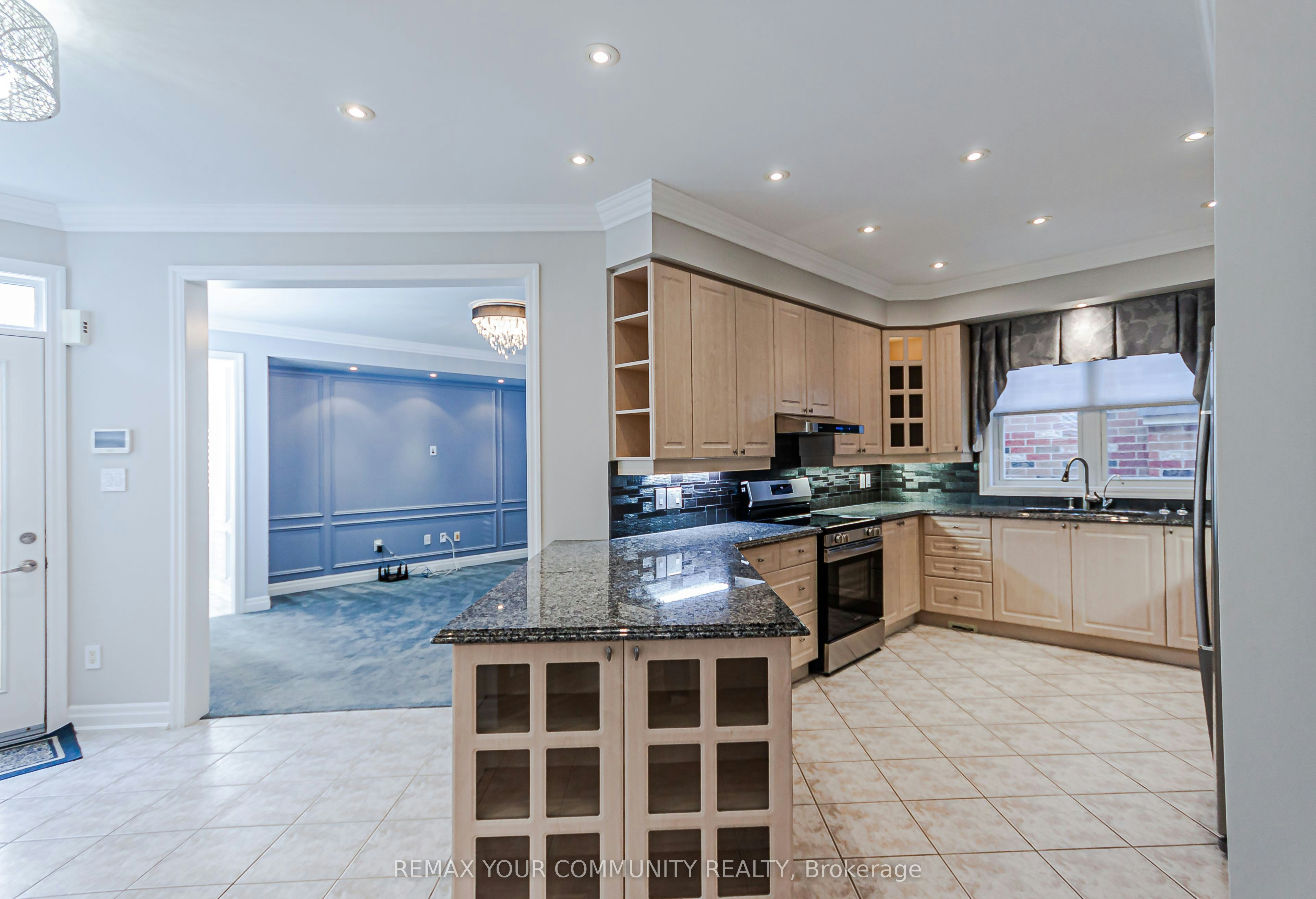 5 Chippenham Lane, Markham, ON, L6B 1L6 - 11