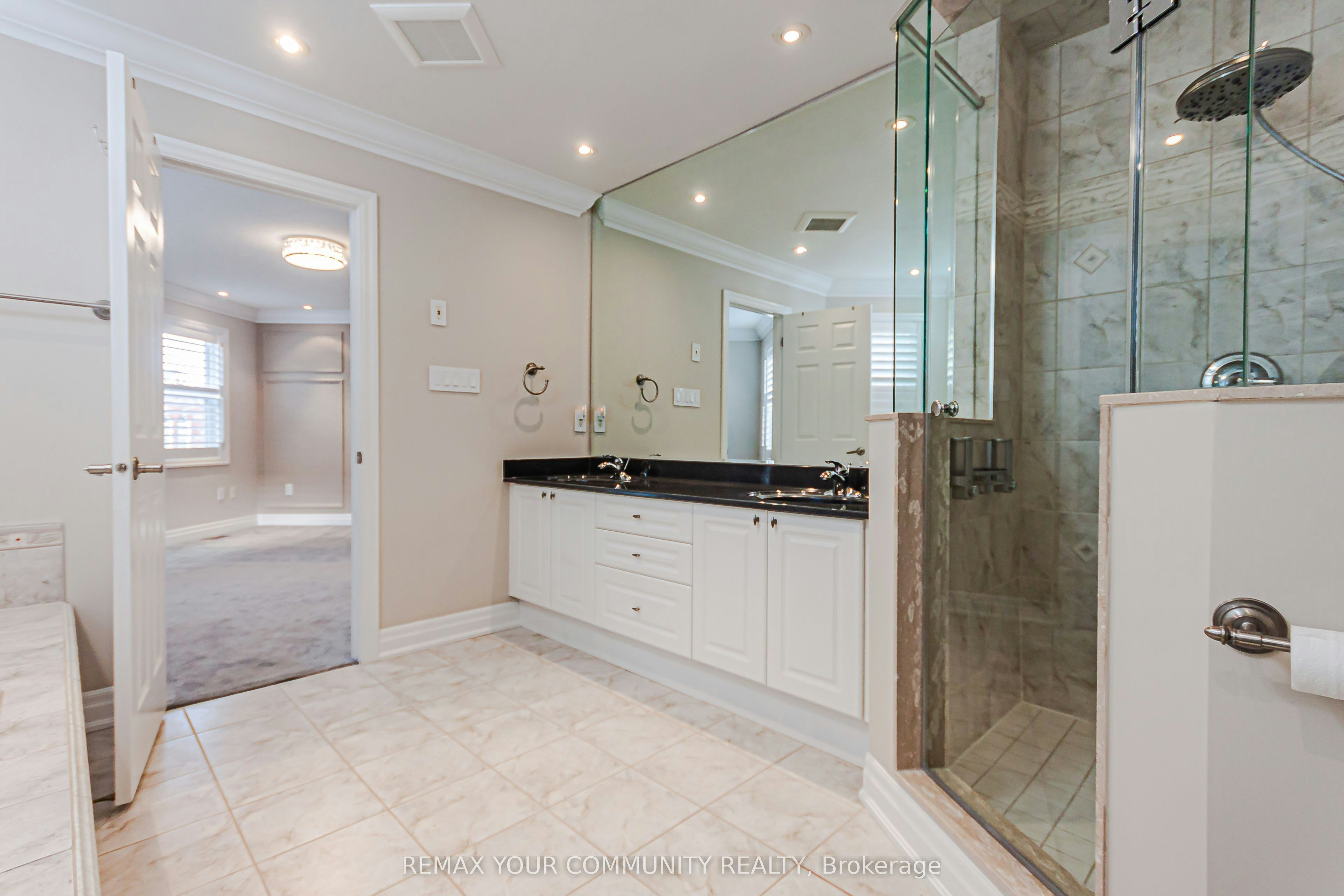 5 Chippenham Lane, Markham, ON, L6B 1L6 - 27