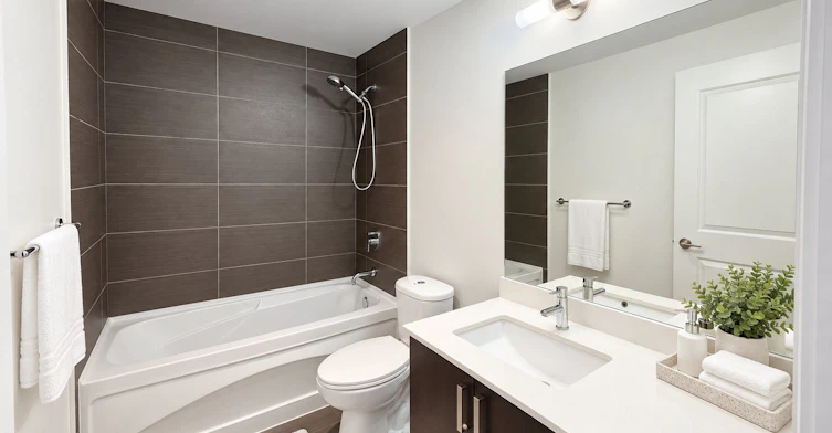 612-7608 Yonge Street, Markham, ON, L4J 1V9 - 5