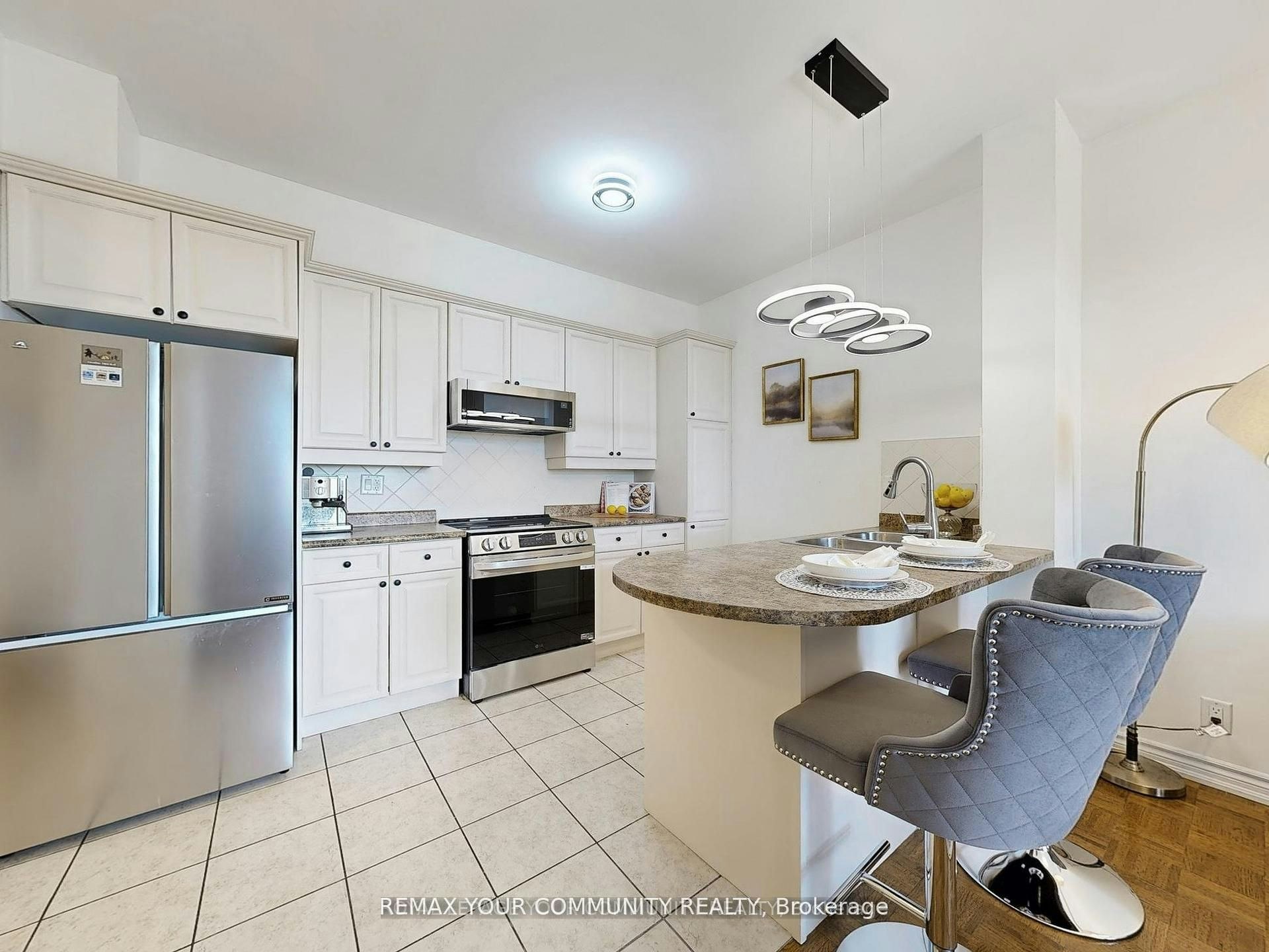 220-9519 Keele Street, Vaughan, ON, L6A 4A2 - 11